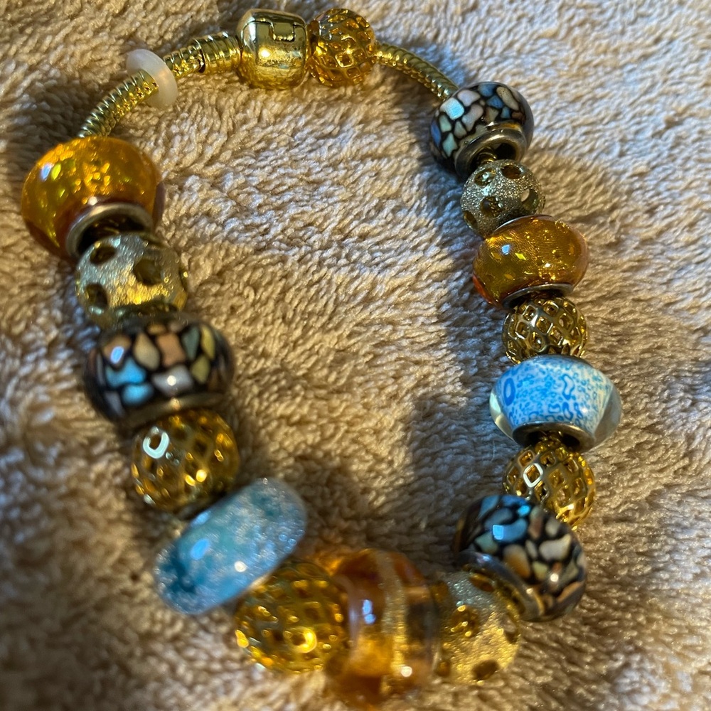 MURANO GLASS BEAD/925 SILVER BRACELET $45
